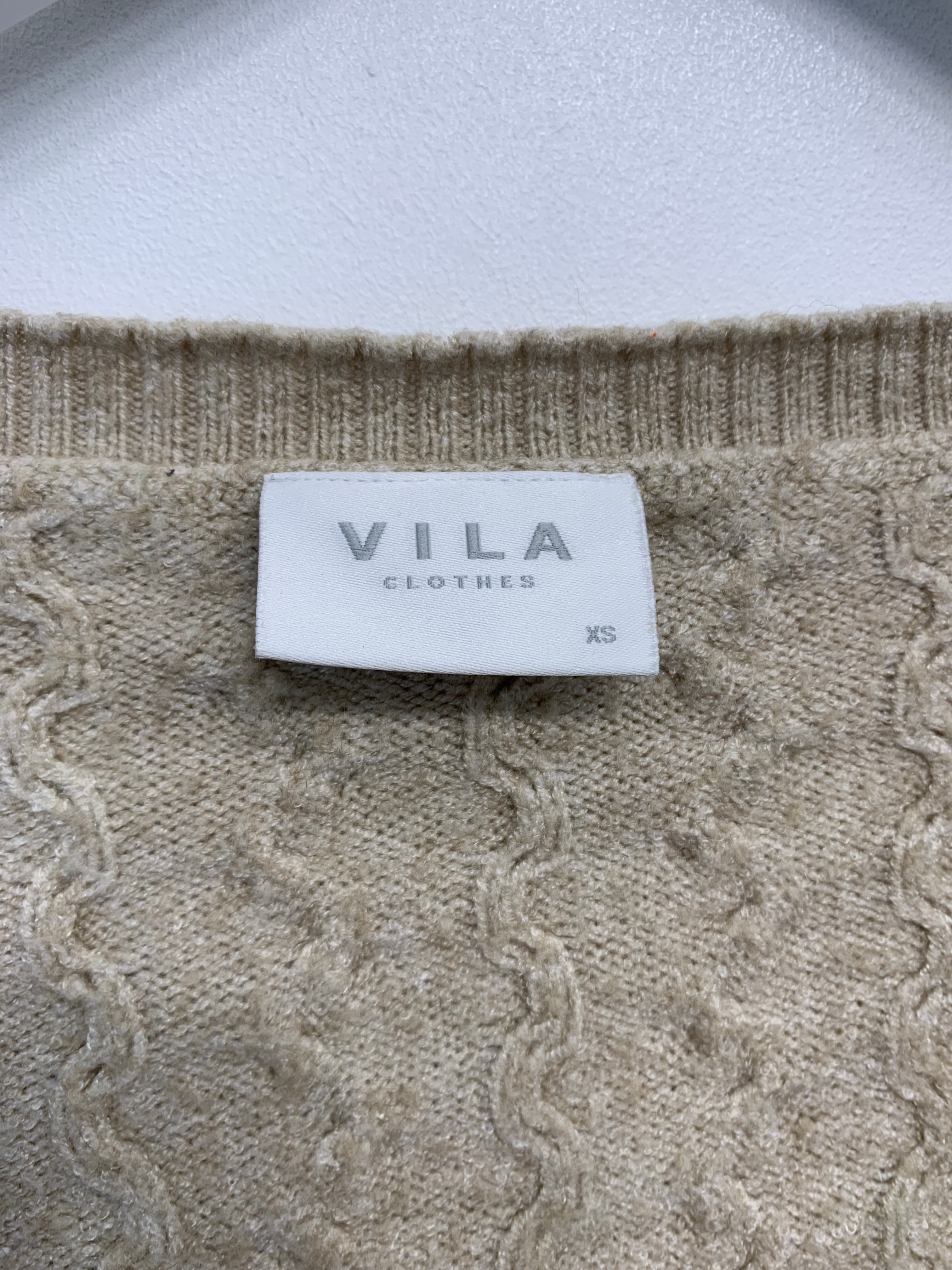 Vila Cardigan